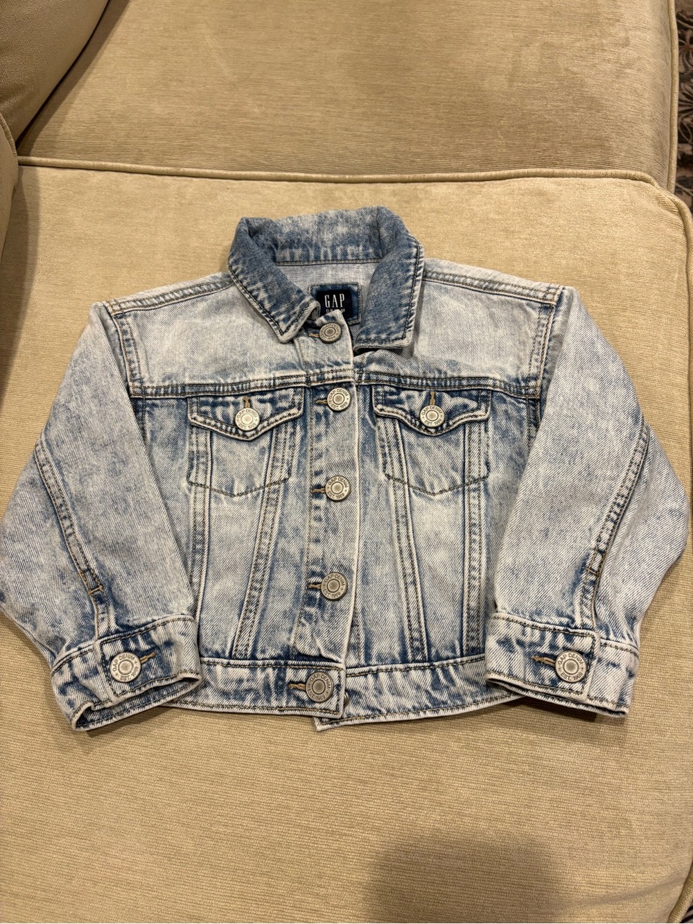 GAP Kids Light Wash Denim Jacket 3T